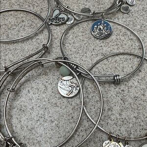 Alex and Ani Sandcastle Bracelet lot (8)